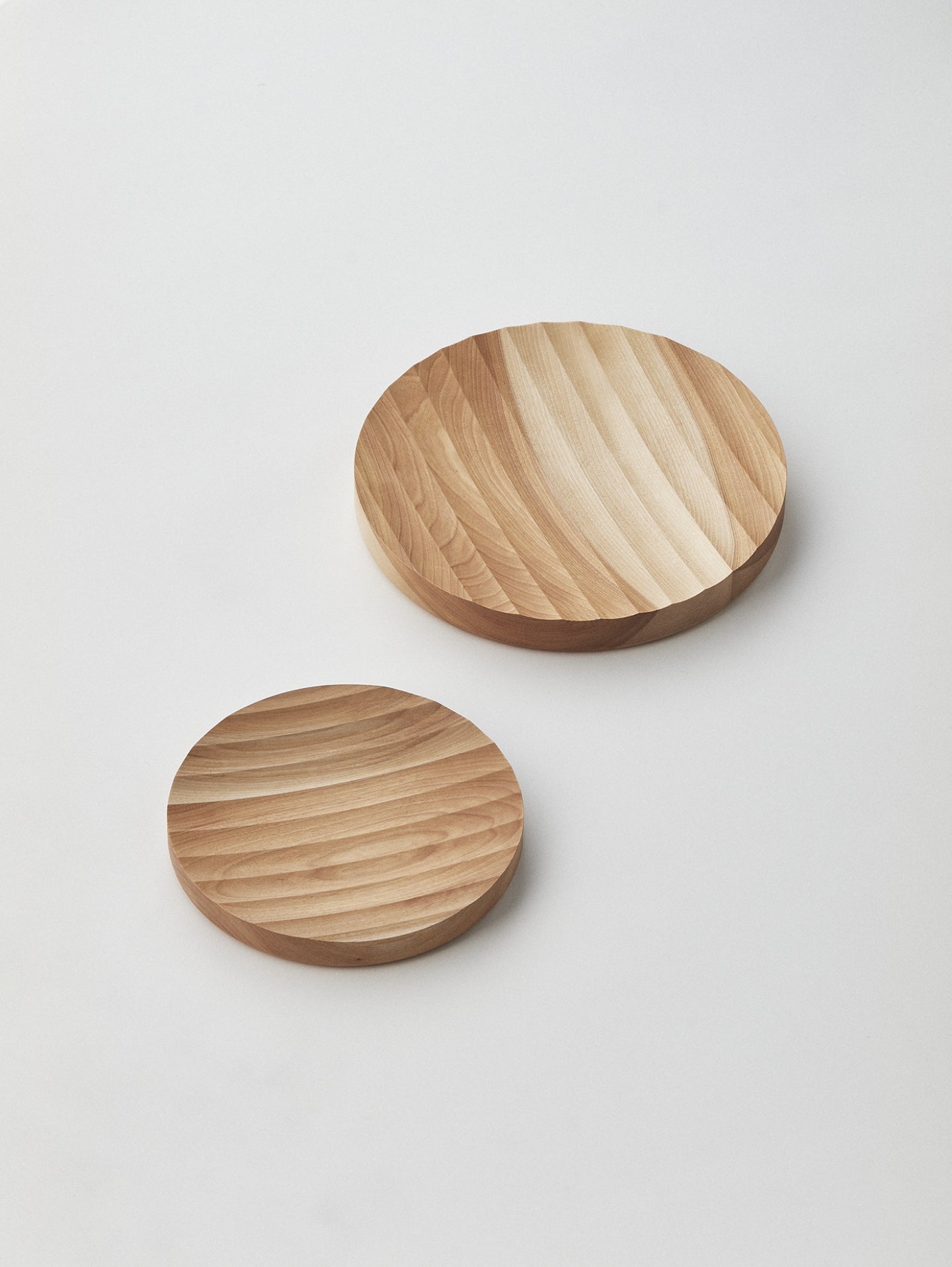 Ripple center piece – SASAKI