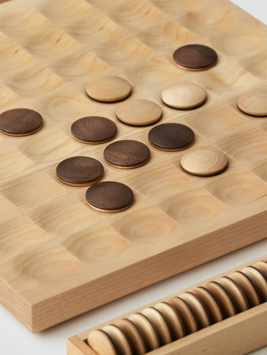 Wooden reversi
